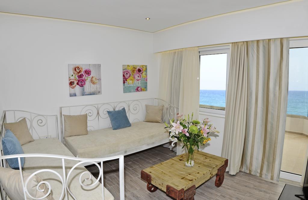Princess Irini Sea Front Aparthotel Réthimno Szoba fotó