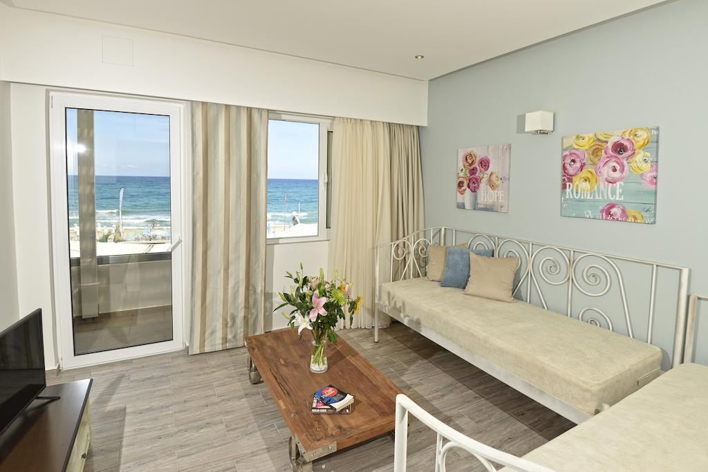 Princess Irini Sea Front Aparthotel Réthimno Szoba fotó